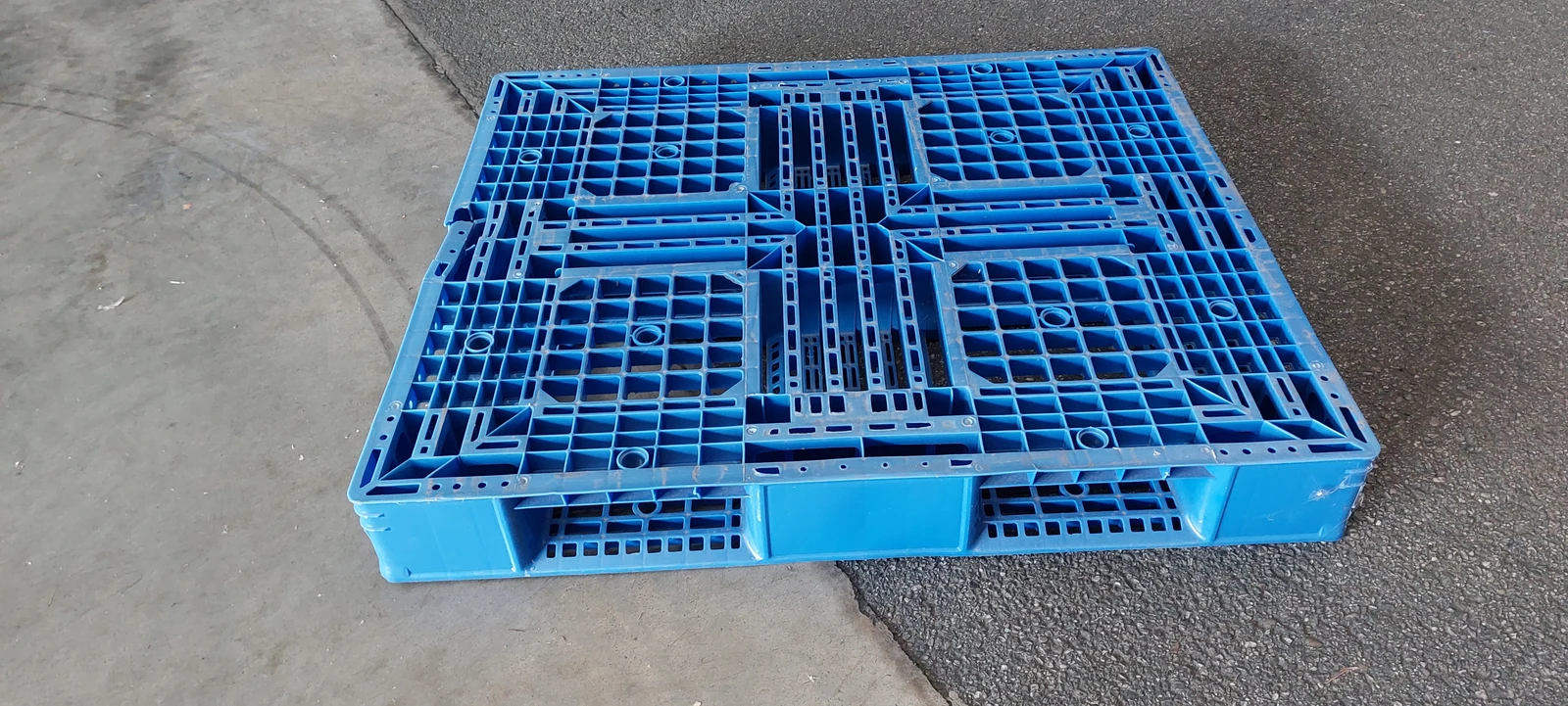 pallet usato 120x100 6 listelli colore azzurro